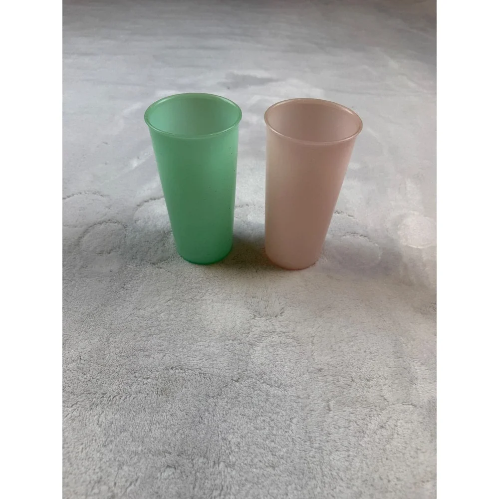 Tupperware Set of 2 Frosted Tumblers‎ Cups Green Pink 5 Inch Tall